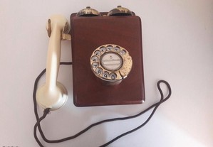 Telefone Antigo