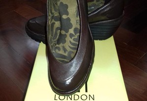 Sapatos Fly London