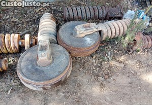 Roda de Guia Mola Esticador de Komatsu PC240-6