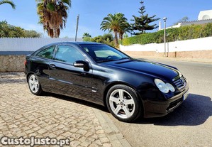 Mercedes-Benz C 220 CDI Sport Coup Automtico - 01