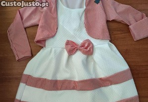 Vestido de menina com lao