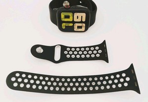 Smartwatch com bracelet extra (faz e recebe chamadas)