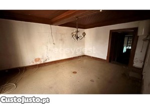 Moradia Em Zona Histrica - Castelo Branco