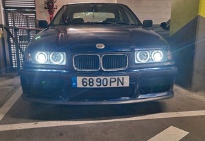 BMW 318 318I