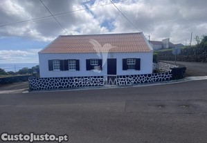 Moradia t2, freguesia do norte pequeno