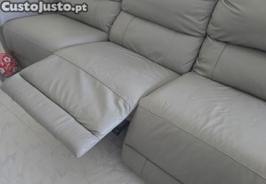 Sofa de 4 lugares 3 sao electricos