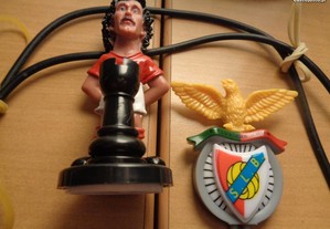 Boneco do Benfica Chalana e emblema Plástico