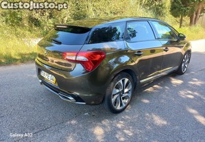Citron DS5 2.0 hibrido Sport Chic - 12