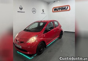 Toyota Aygo 1.0 Fantas - 06