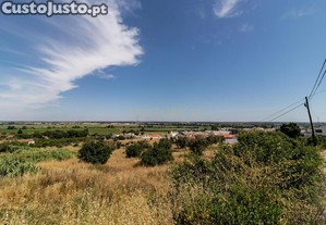 Terreno Urbano para Construção com vista para a Lezíria