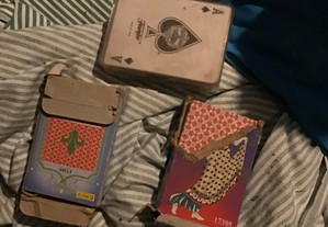 3 conjuntos de cartas