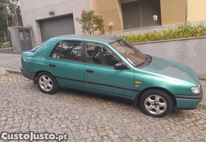 Nissan Sunny 1.4 SLX - 95
