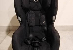 2 (duas) Cadeiras Bebé Auto