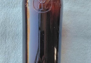 garrafa antiga de vinho do Porto Kopke