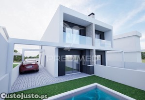 Moradia geminada t3 com piscina - fernão ferro
