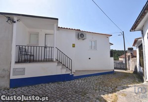 Casa / Villa T3 em São Miguel, Santa Eufémia e Rabaçal de 329,00 m²