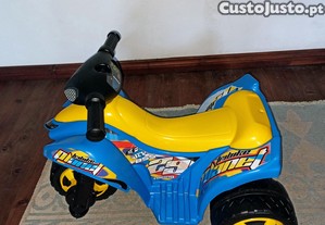 Moto Eltrica para Criana (de 1 a 3 anos)