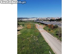 Terreno Com 3500M2 Em Loures