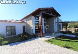 M5 C/ Piscina | Arrabal
