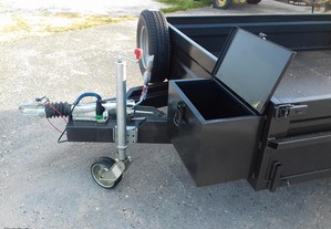 Atrelado Reboque Porta Maquinas Mercadorias Polivalente Bobcat Mini Giratoria Máquinas Tractores Novo Em Stock Matriculado