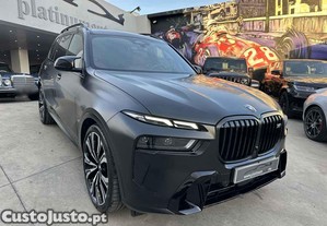 BMW X7 M60i X-Drive 2023 Modelo - 22