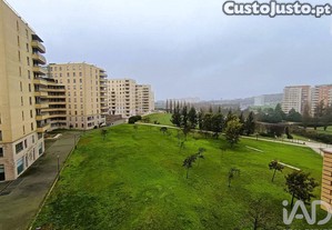 Apartamento T4 em Lumiar de 202 m²