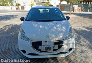 Peugeot 208 1.4 HDI 68cv