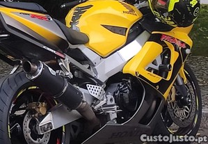 Honda cbr 929 rr