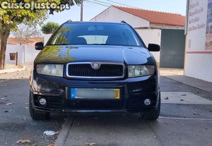 Skoda Fabia skoda Fabia 1.4 TDI a diesel de 2008 - 08