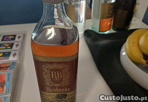 Garrafa de Rhum Rynbende