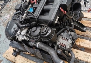motor bmw 2.2 520i e60 e39 320i M54B22 