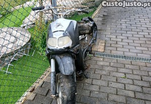 Aprilia rally para peças - 96