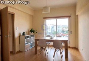 Investimento/habitação: apartamento t2 junto ao parque do rio - rio maior