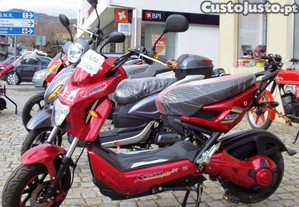 Scooter Eltrica a Bateria 72 volt (sem carta)