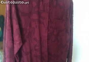 Camisa Borgonha