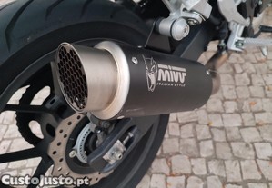 Honda hornet 750 quickshift