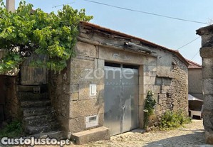 Moradia Para Restauro - Santo André, Montalgre