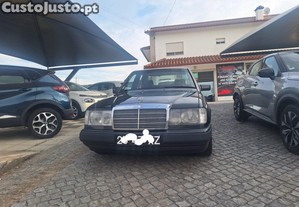 Mercedes-Benz E 300 300 TD limusine - 91
