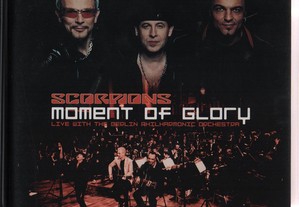 Dvd Moment of Glory - Live With the Berlin Philarmonica Orchestra - Scorpions - musical