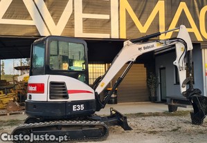 Mini giratoria Bobcat E35