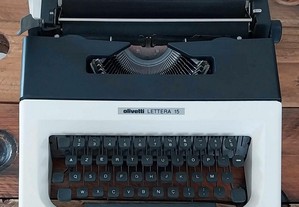 Máquina Escrever VINTAGE Olivetti Lettera 15 (Anos 70)