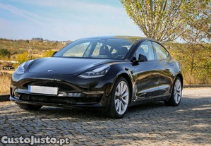 Tesla Model 3 Long Range AWD - 19