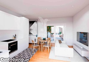 Apartamento t2 em edifcio pombalino, centro.
