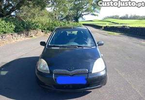 Toyota Yaris 1.0 VVT-i - 02