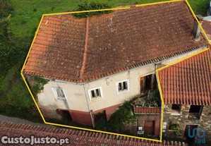 Casa / Villa T2 em Miranda do Corvo de 100,00 m²