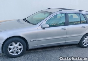 Mercedes-Benz C 220 SW CDI - 01