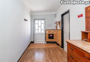 Andar Moradia T4 Com Terraço E Churrasqueira |...