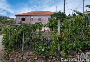 Casa / Villa T5 em Trezói de 95 m²