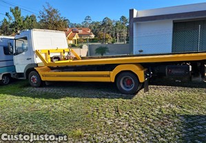 Camião Pronto-Socorro
