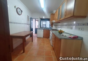 Apartamento T2 em Avelas de Caminho | Anadia